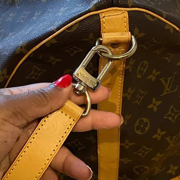 Authentic Louis Vuitton Monogram Keepall Bandouliere 60 Travel Duffle - Picture 11 of 15